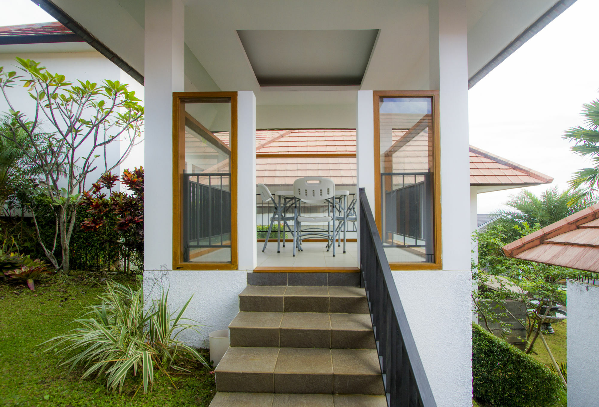 Kencana Villa Dago Бандунг Экстерьер фото